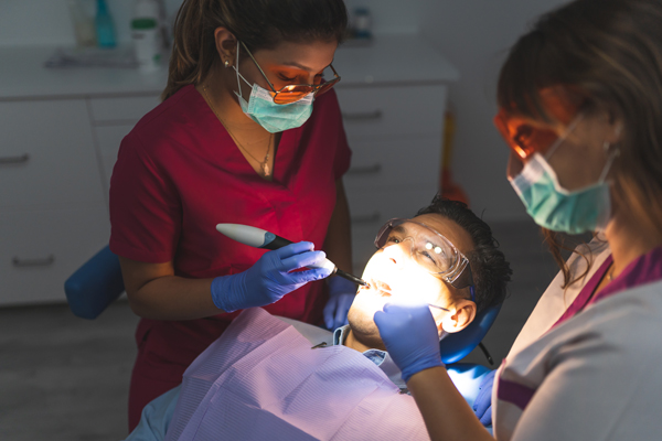 Seek An Emergency Dentist After A Dental Injury